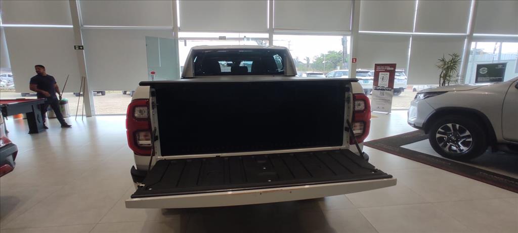 HILUX 2.8 D-4D TURBO DIESEL CD SRX 4X4 AUTOMÁTICO8