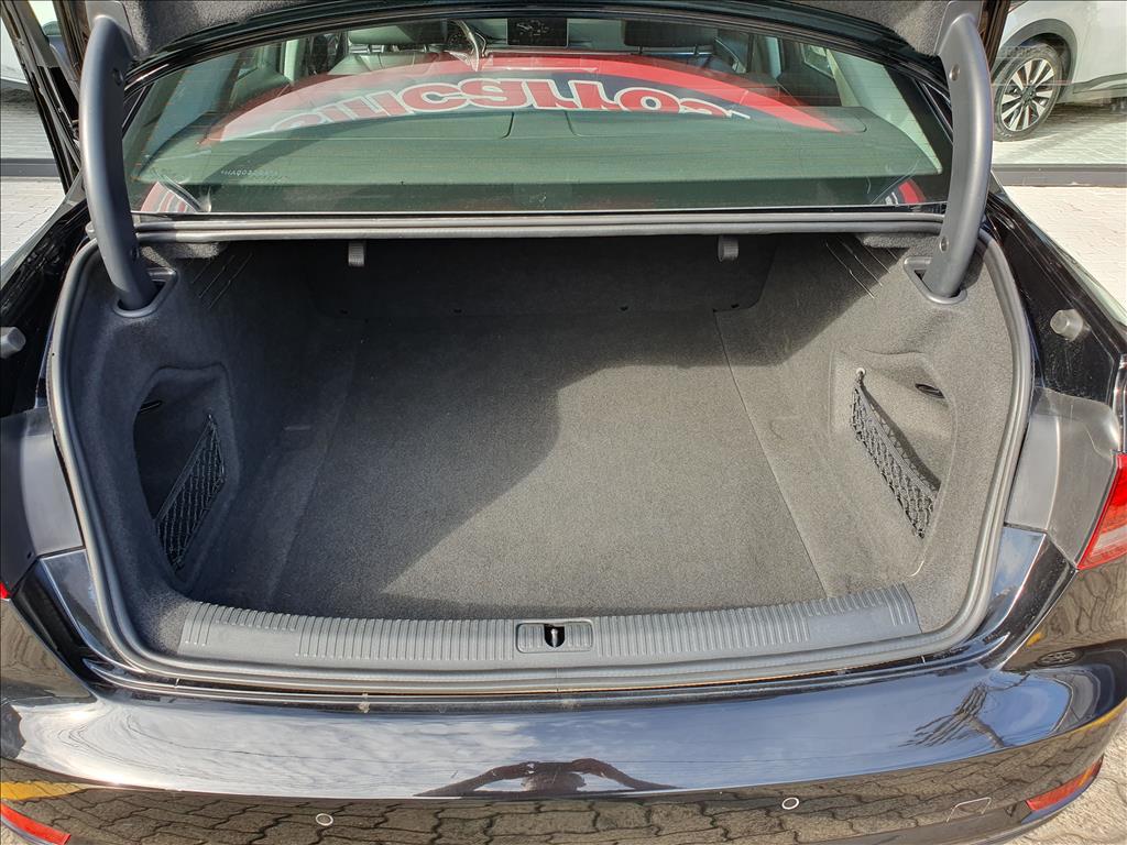 Audi A4 - 2.0 TFSI AMBIENTE AVANT GASOLINA 4P S TRONIC