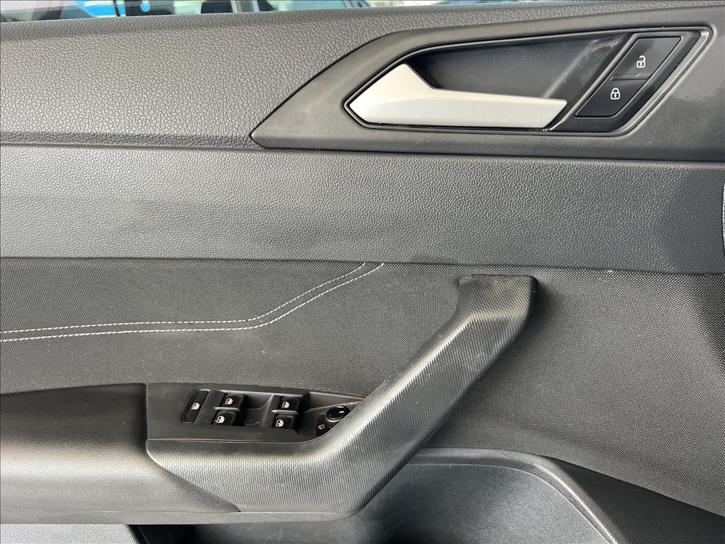 VIRTUS 1.4 250 TSI EXCLUSIVE AUTOMÁTICO17