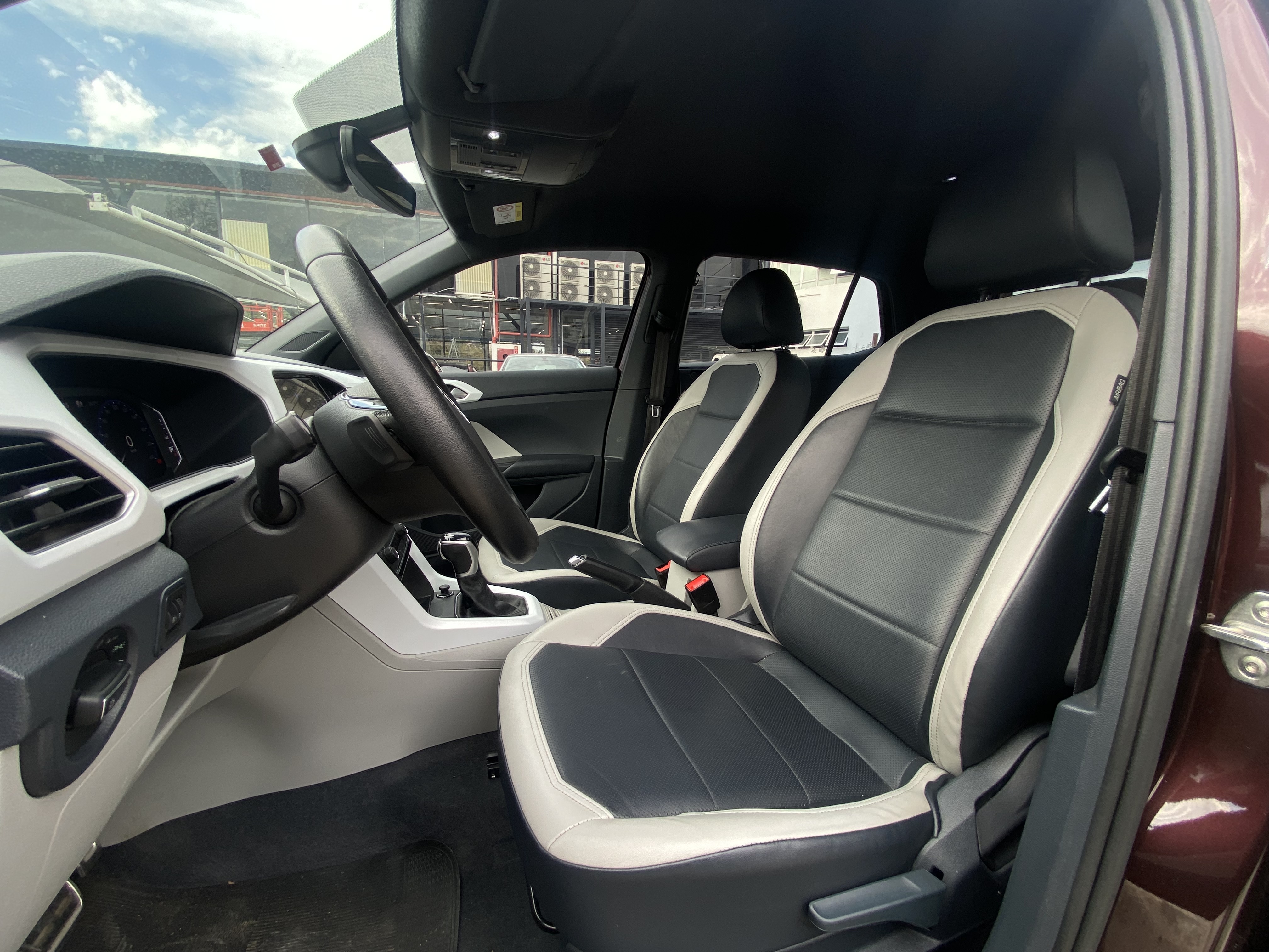 T-CROSS 1.4 250 TSI TOTAL FLEX HIGHLINE AUTOMÁTICO9