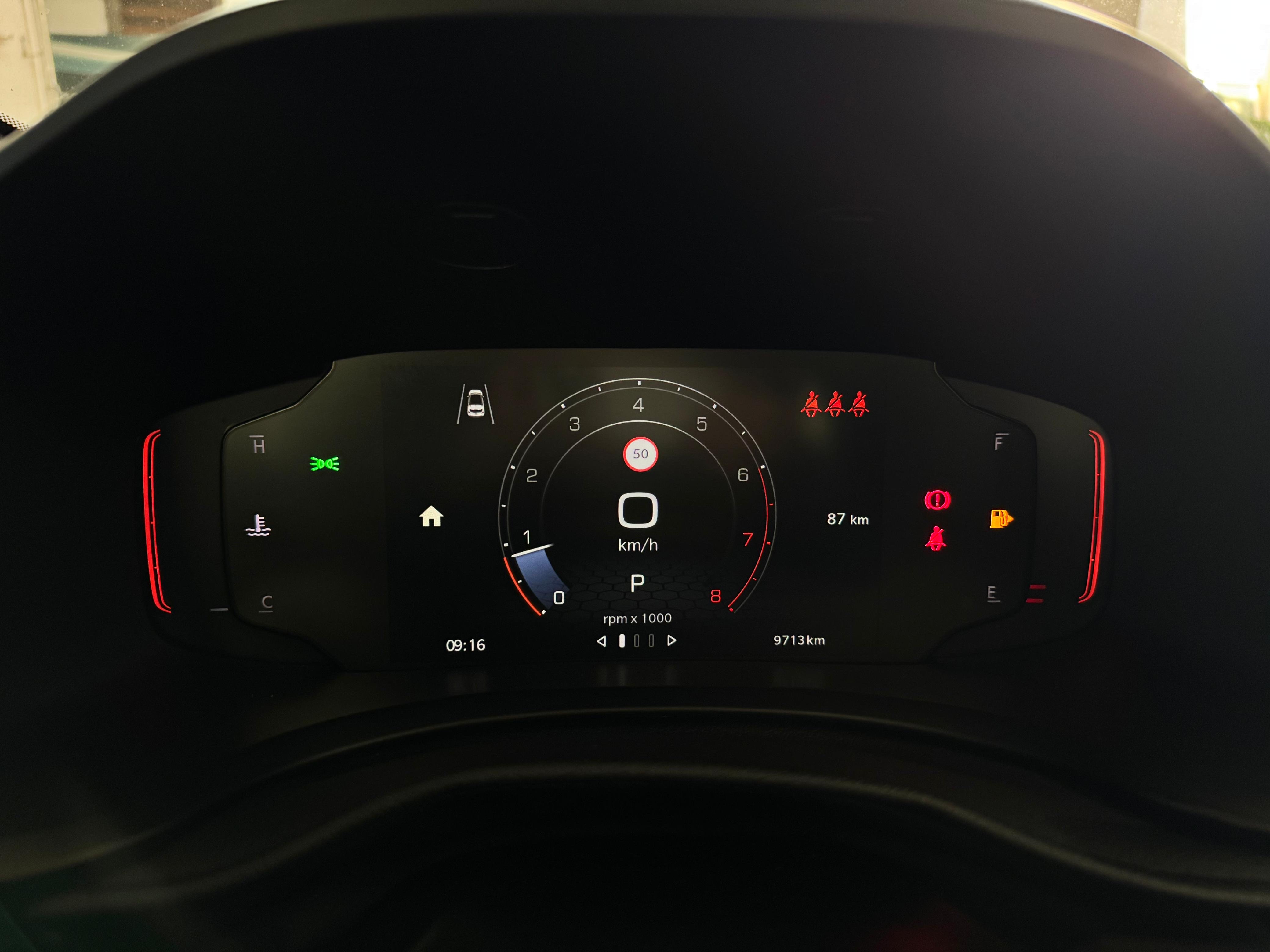 Jeep-RENEGADE-1.3 T270 TURBO FLEX SAHARA AT6