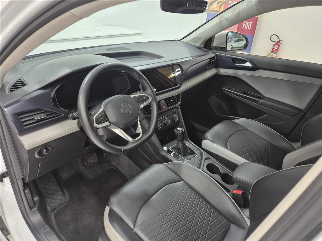 TAOS 1.4 250 TSI TOTAL FLEX COMFORTLINE AUTOMÁTICO TAOS 1.4 250 TSI TOTAL FLEX COMFORTLINE AUTOMÁTICO