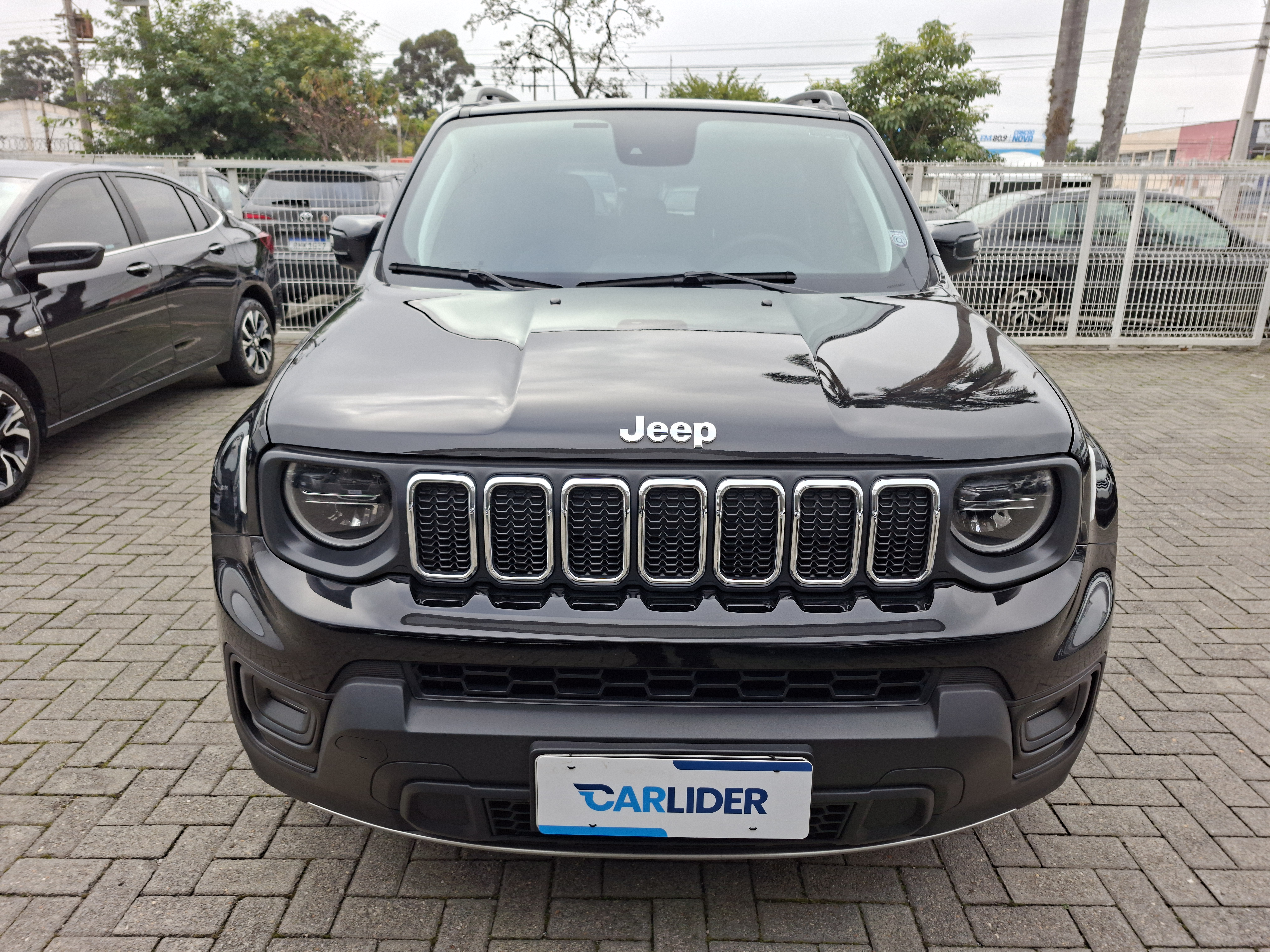 RENEGADE 1.3 T270 TURBO FLEX SAHARA AT61
