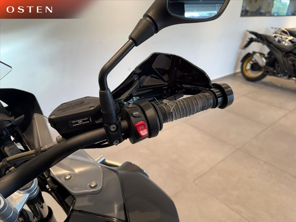 BMW Motorrad-R-1250 GS ADVENTURE PREMIUM TRIPLE BLACK