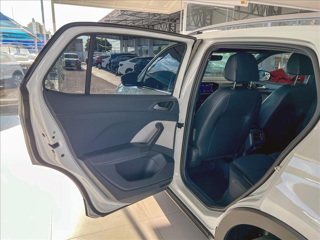 T-CROSS 1.4 250 TSI TOTAL FLEX HIGHLINE AUTOMÁTICO16