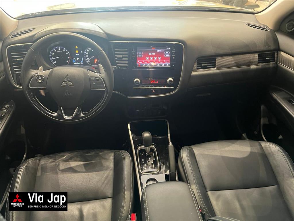 Mitsubishi-OUTLANDER-2.0 MIVEC GASOLINA HPE AUTOMÁTICO