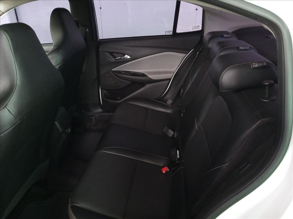 ONIX PLUS 1.0 TURBO FLEX PREMIER AUTOMÁTICO10