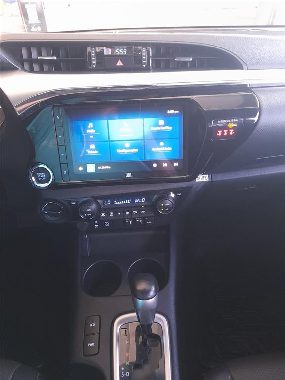 HILUX 2.8 D-4D TURBO DIESEL CD SRX 4X4 AUTOMÁTICO8