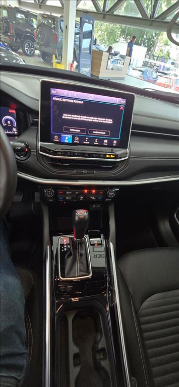 COMMANDER 1.3 T270 TURBO FLEX LONGITUDE AT68