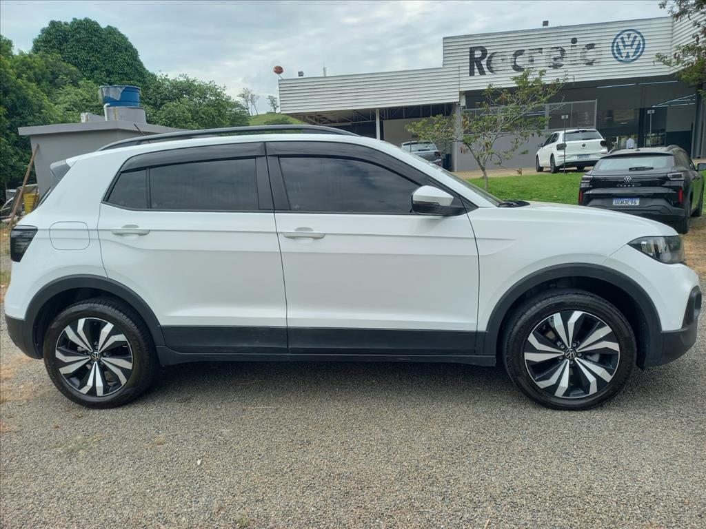 T-CROSS 1.0 200 TSI TOTAL FLEX AUTOMÁTICO2