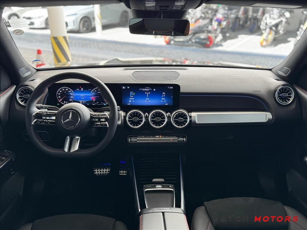 MERCEDES-BENZ-GLB 220-2.0 MHEV AMG LINE 4MATIC 8G-DCT