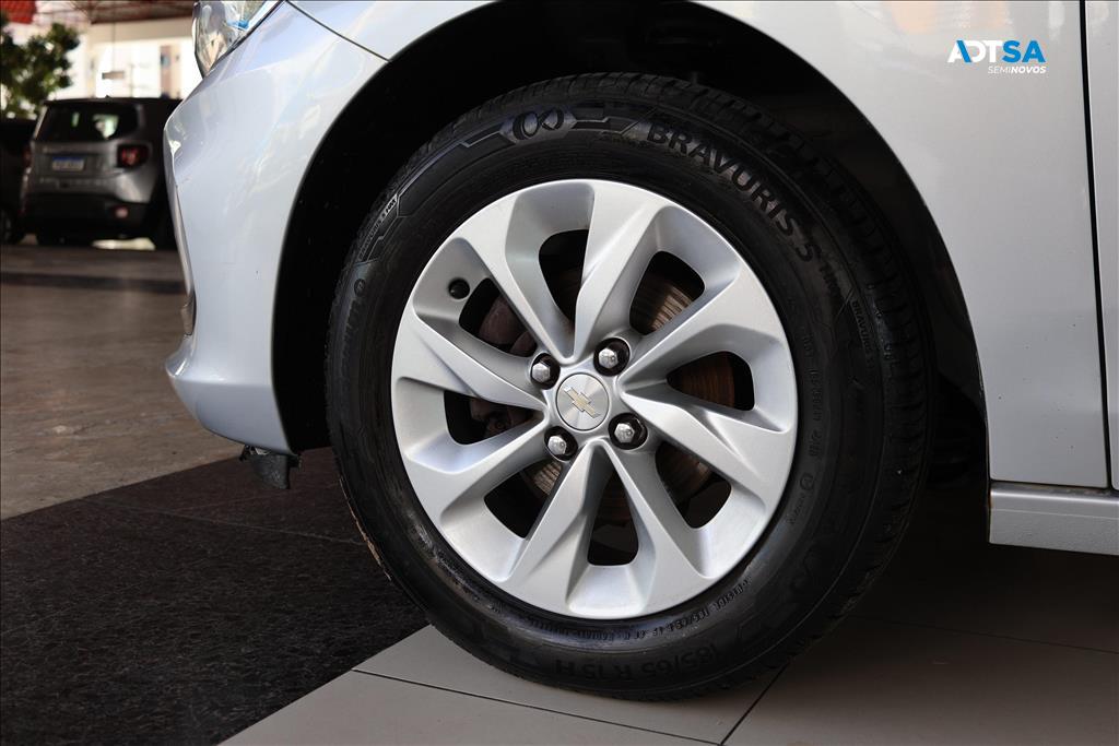 CHEVROLET ONIX PLUS 1.0 FLEX LT MANUAL