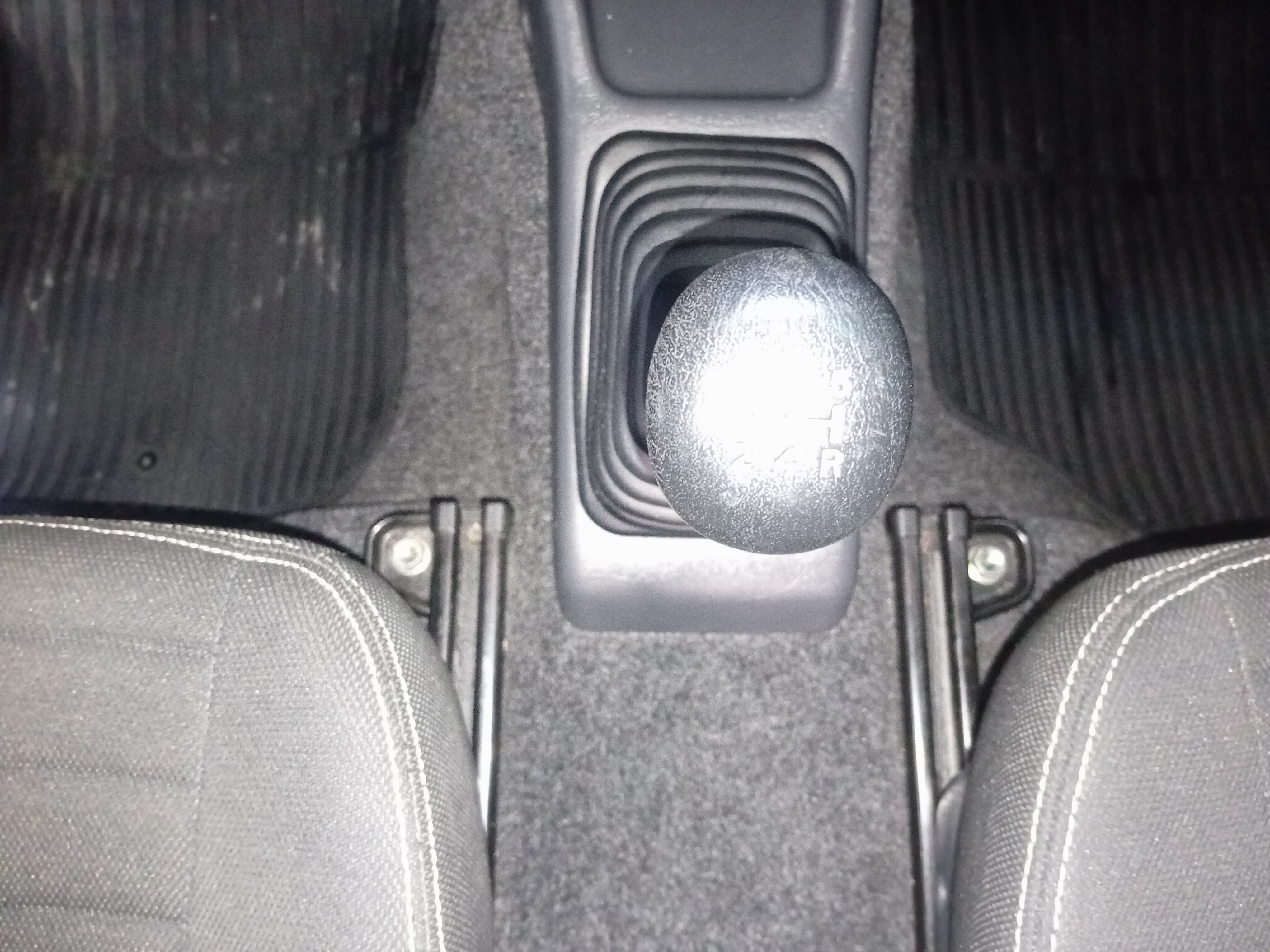 JIMNY 1.3 4ALL 4X4 16V GASOLINA 2P MANUAL7