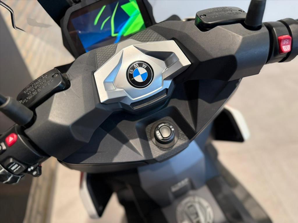 BMW Motorrad-C-400 X SPORT