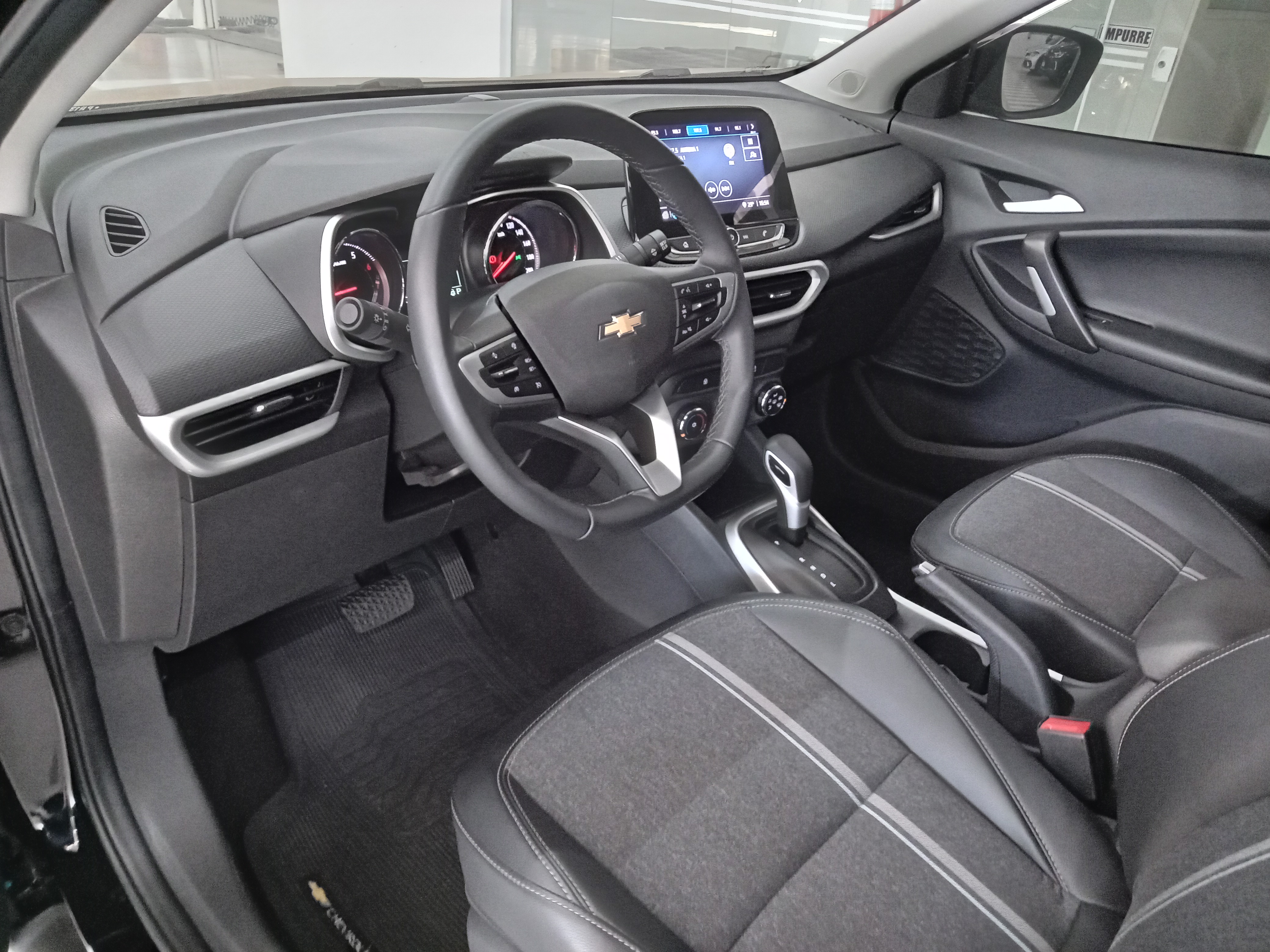 TRACKER 1.0 TURBO FLEX LTZ AUTOMÁTICO6