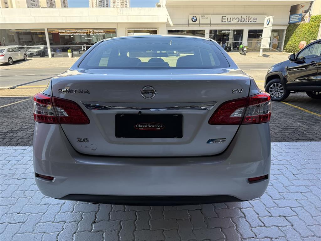 Nissan Sentra - 2.0 SV 16V FLEX 4P AUTOMÁTICO