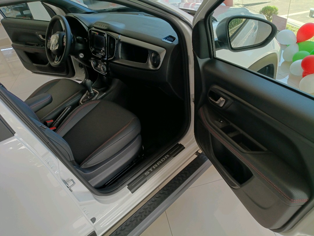 STRADA 1.0 TURBO 200 FLEX ULTRA CD CVT9