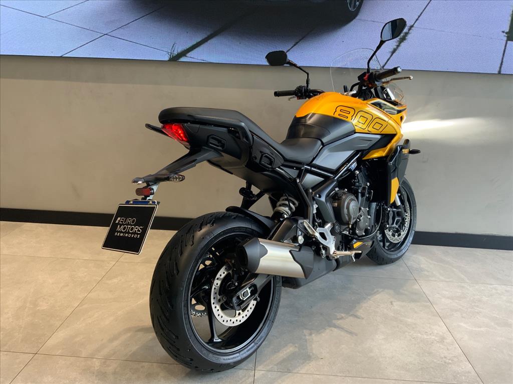 TRIUMPH-TIGER-800 SPORT