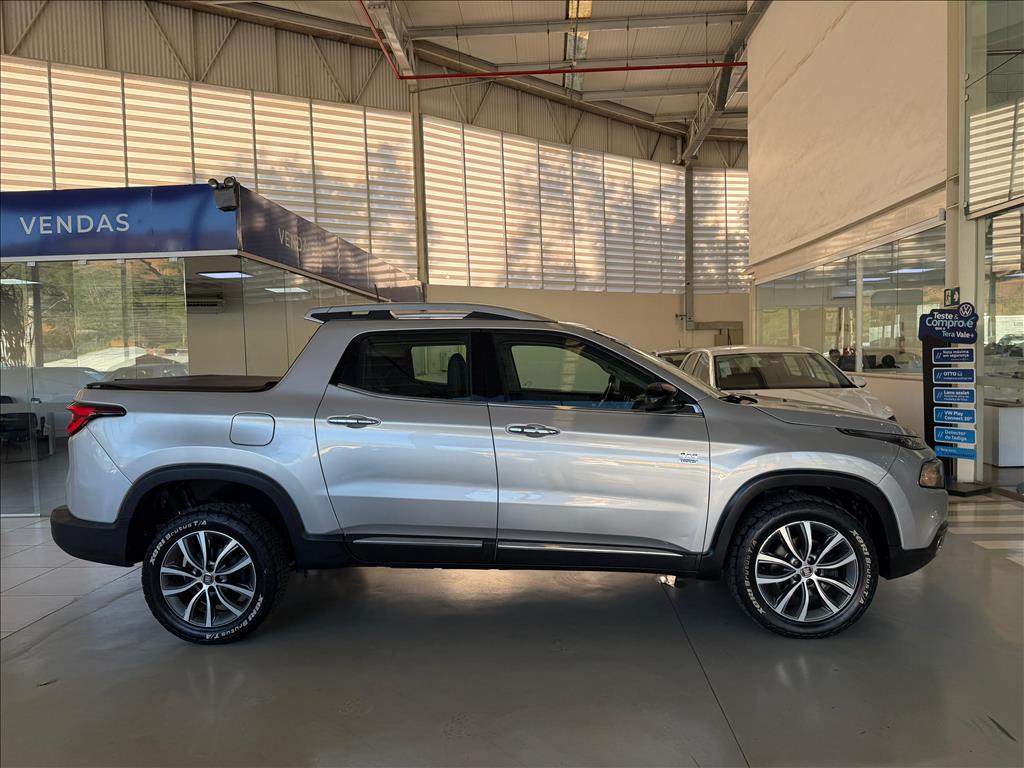 TORO 2.0 16V TURBO DIESEL VOLCANO 4WD AT91