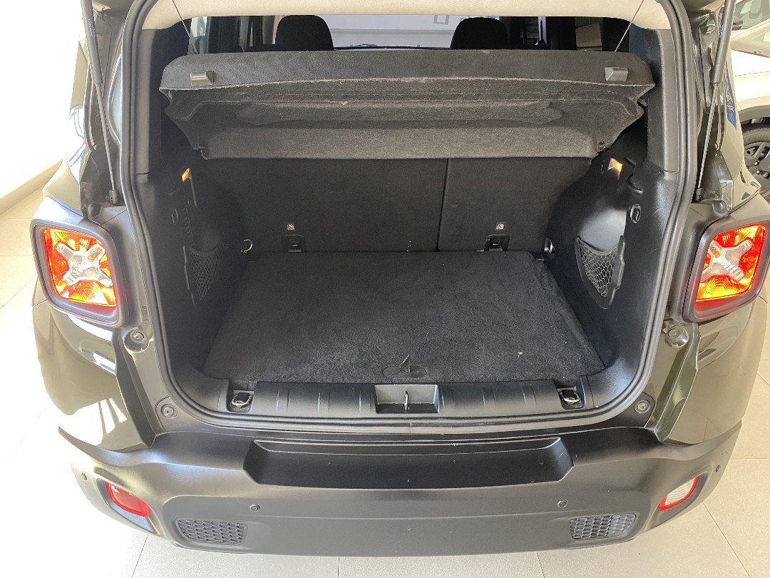 RENEGADE 1.8 16V FLEX SPORT 4P AUTOMÁTICO7