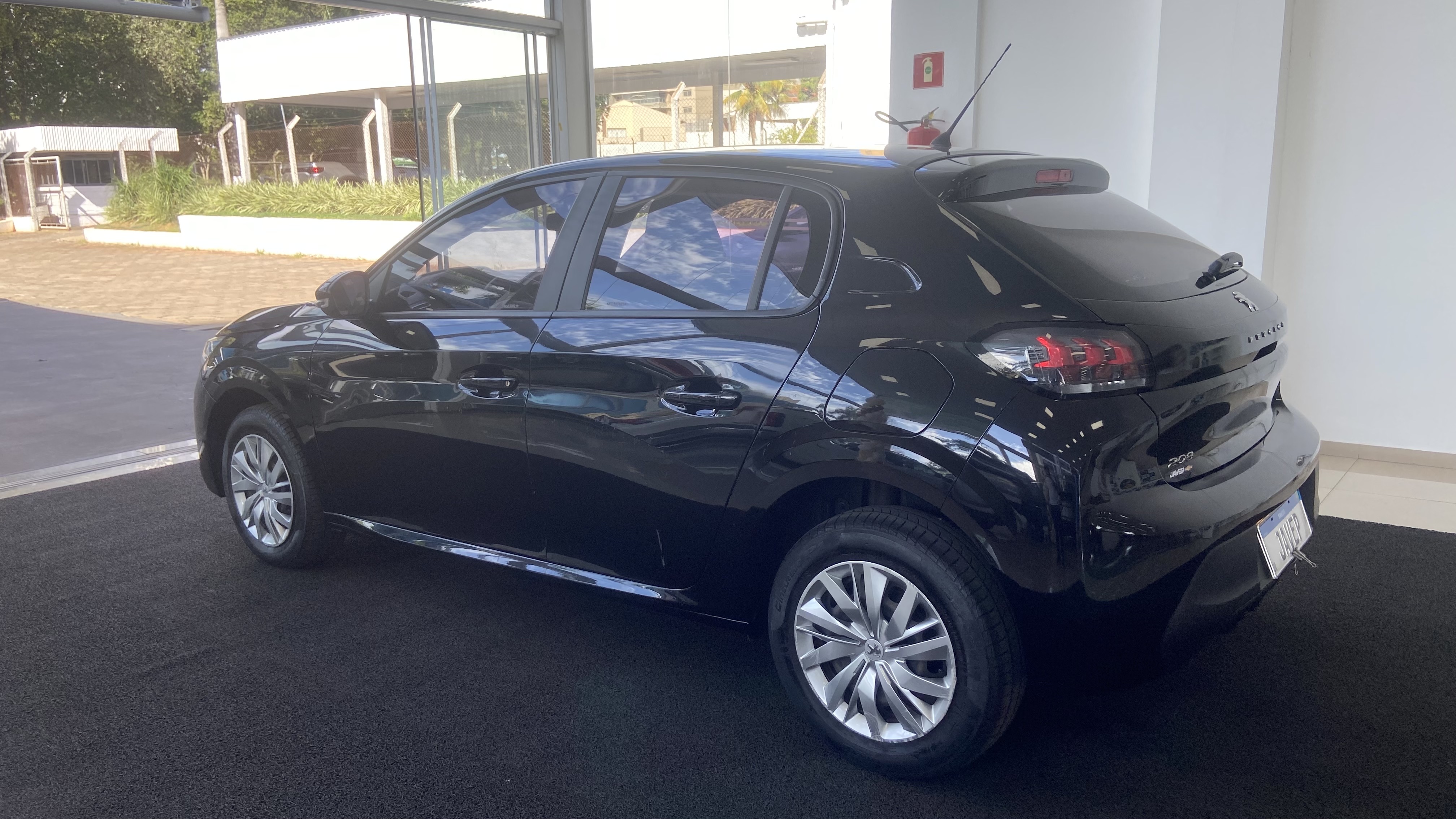 Peugeot 208 1.6 16V Flex Like Manual - foto 8