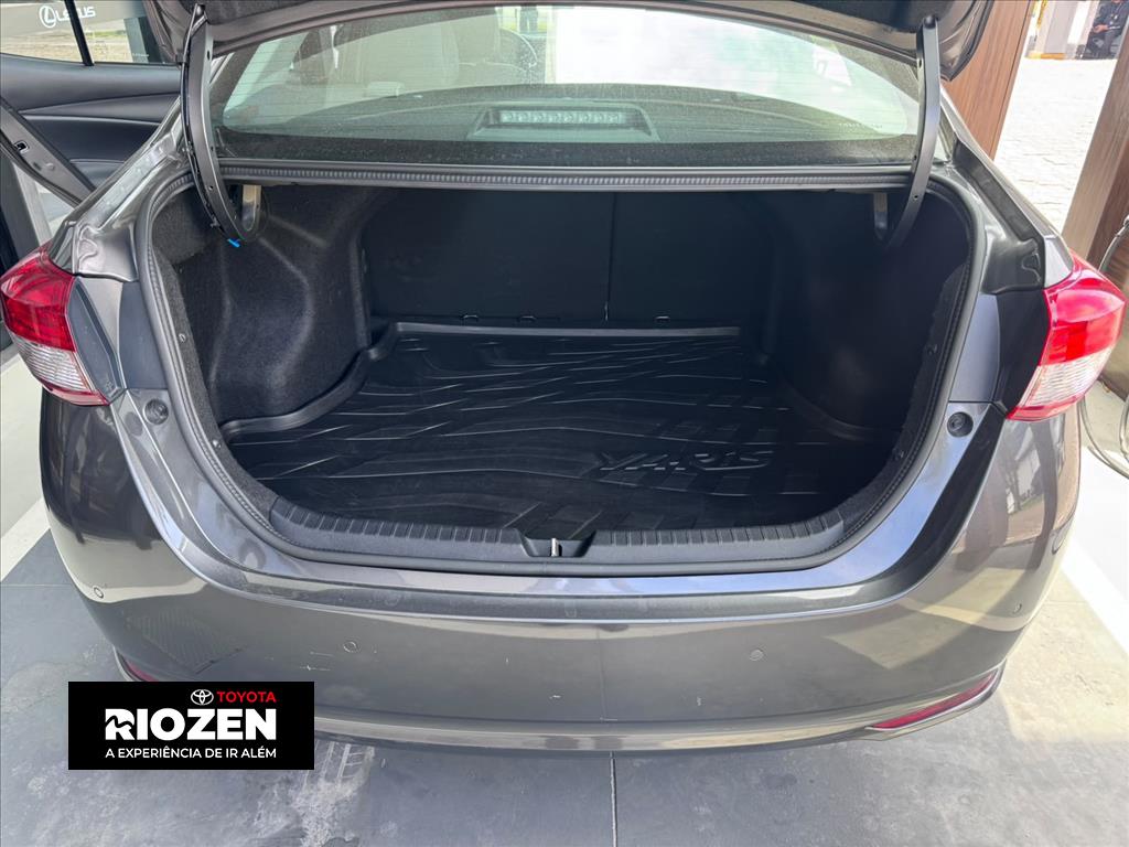 YARIS 1.5 16V FLEX SEDAN XLS CONNECT MULTIDRIVE4