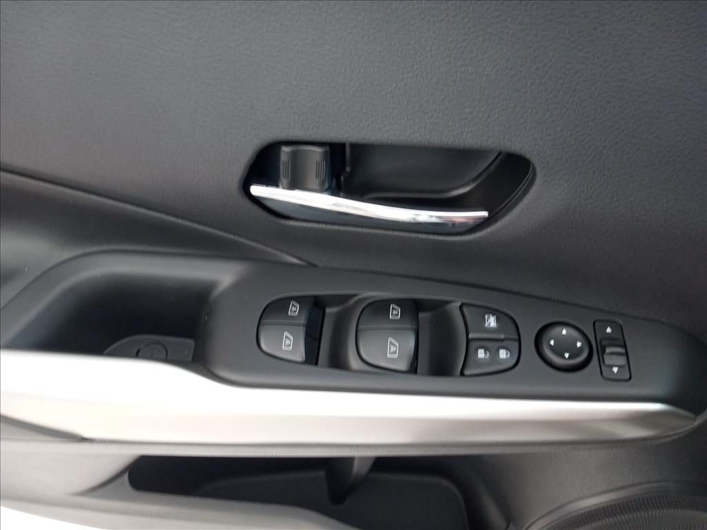 KICKS PLAY 1.6 16V FLEXSTART ADVANCE PLUS XTRONIC