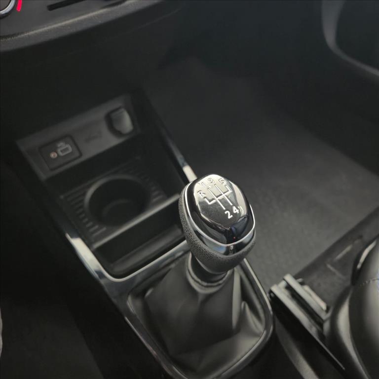 KWID 1.0 12V SCE FLEX INTENSE MANUAL8