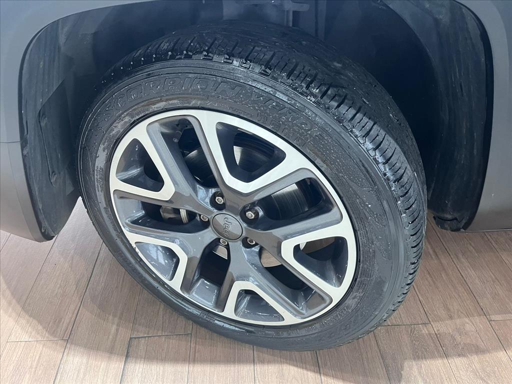 Jeep-RENEGADE-1.8 16V FLEX LONGITUDE 4P AUTOMÁTICO