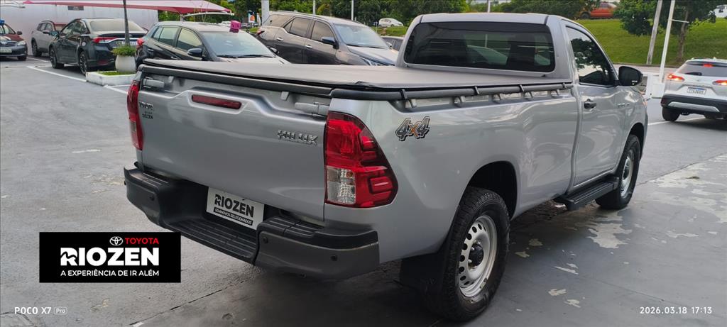 Toyota HILUX 2025