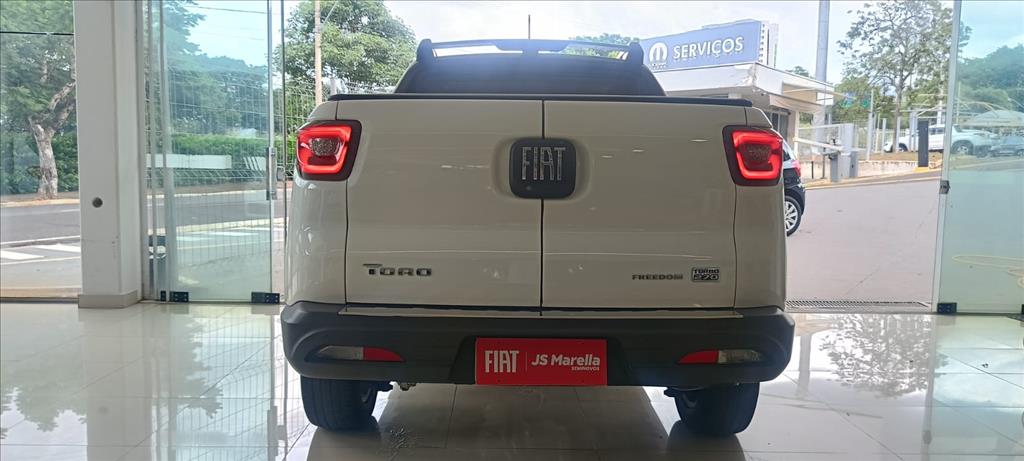 TORO 1.3 TURBO 270 FLEX FREEDOM AT62