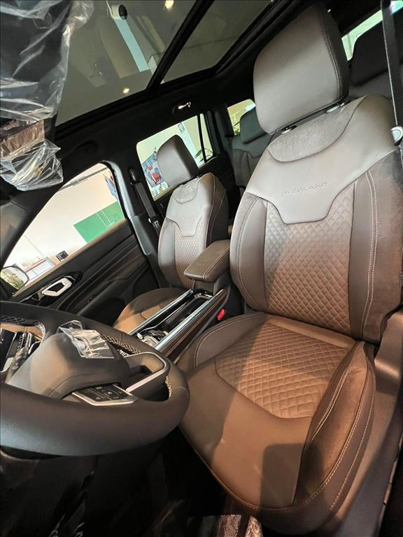 COMMANDER 2.2 TURBO DIESEL OVERLAND AT910