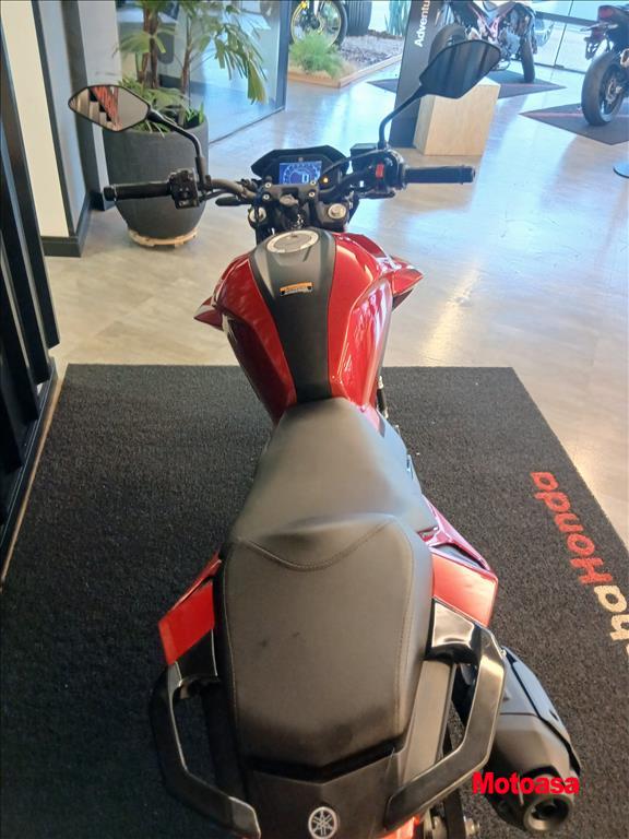 FAZER FZ25 CONNECTED ABS5
