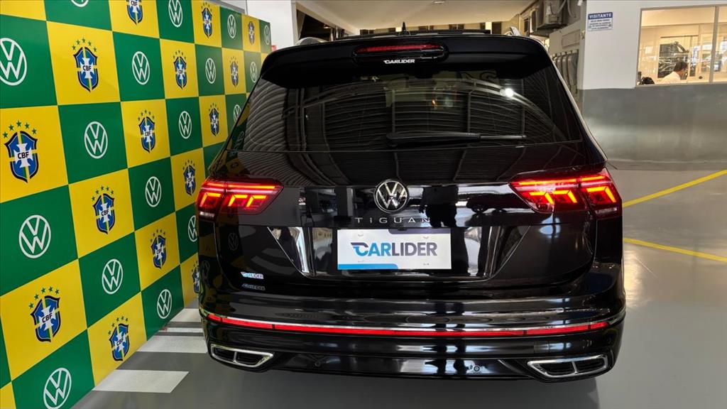 TIGUAN 2.0 300 TSI GASOLINA ALLSPACE R-LINE AUTOMÁTICO4