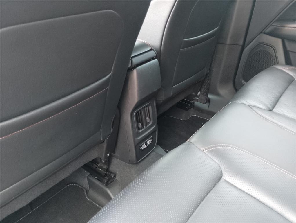 RAMPAGE 2.0 TURBO DIESEL REBEL 4X4 AUTOMÁTICO13