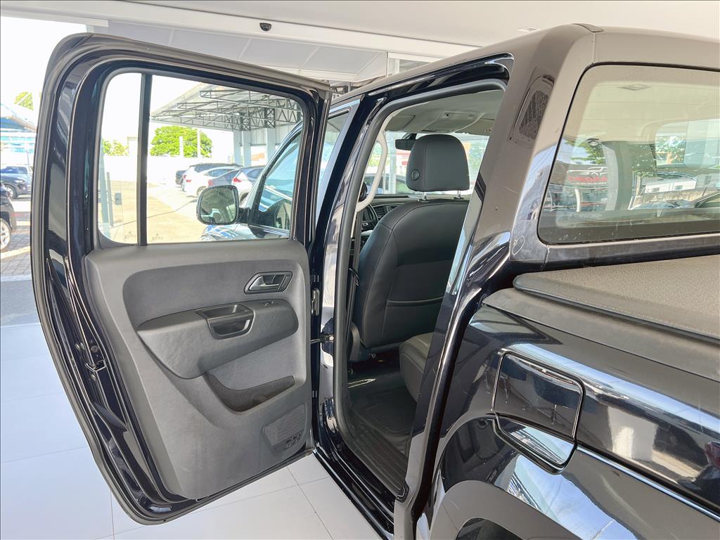 AMAROK 3.0 V6 TDI DIESEL HIGHLINE CD 4MOTION AUTOMÁTICO15