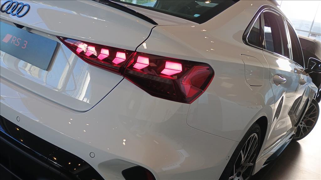 RS3 2.5 TFSI GASOLINA SEDAN QUATTRO S-TRONIC14