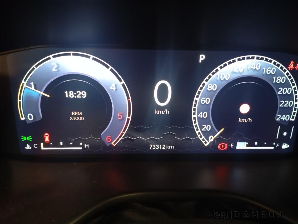 COMMANDER 2.0 TD380 TURBO DIESEL OVERLAND AT9 COMMANDER 2.0 TD380 TURBO DIESEL OVERLAND AT9