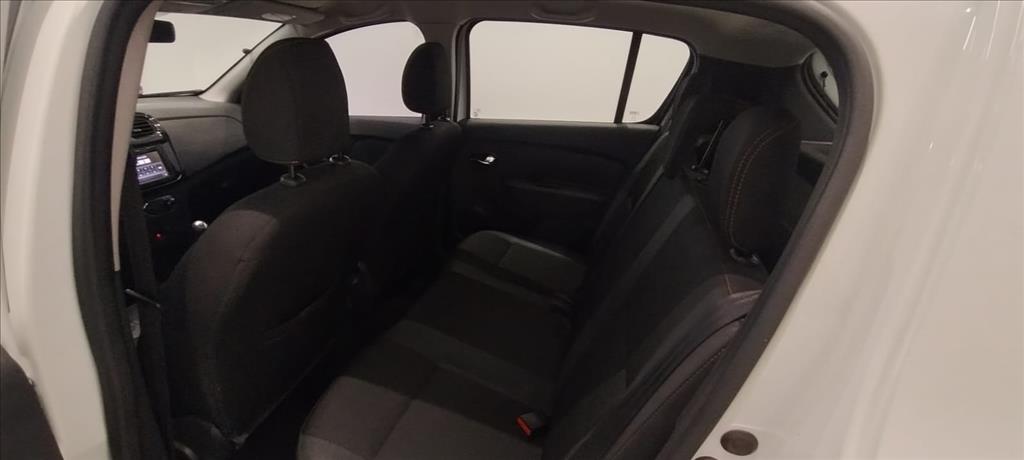SANDERO 1.6 16V SCE FLEX STEPWAY MANUAL8