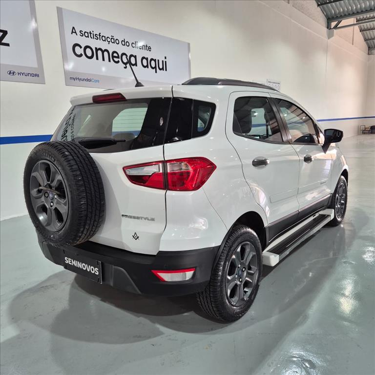 ECOSPORT 1.5 TI-VCT FLEX FREESTYLE AUTOMÁTICO3