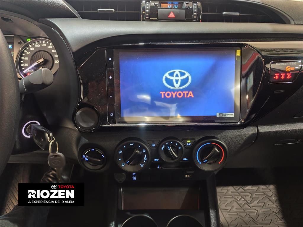 HILUX 2.8 D-4D TURBO DIESEL CD POWER PACK 4X4 AUTOMÁTICO13