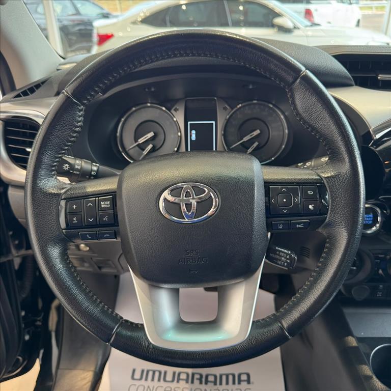 HILUX 2.8 D-4D TURBO DIESEL CD SRV 4X4 AUTOMÁTICO8