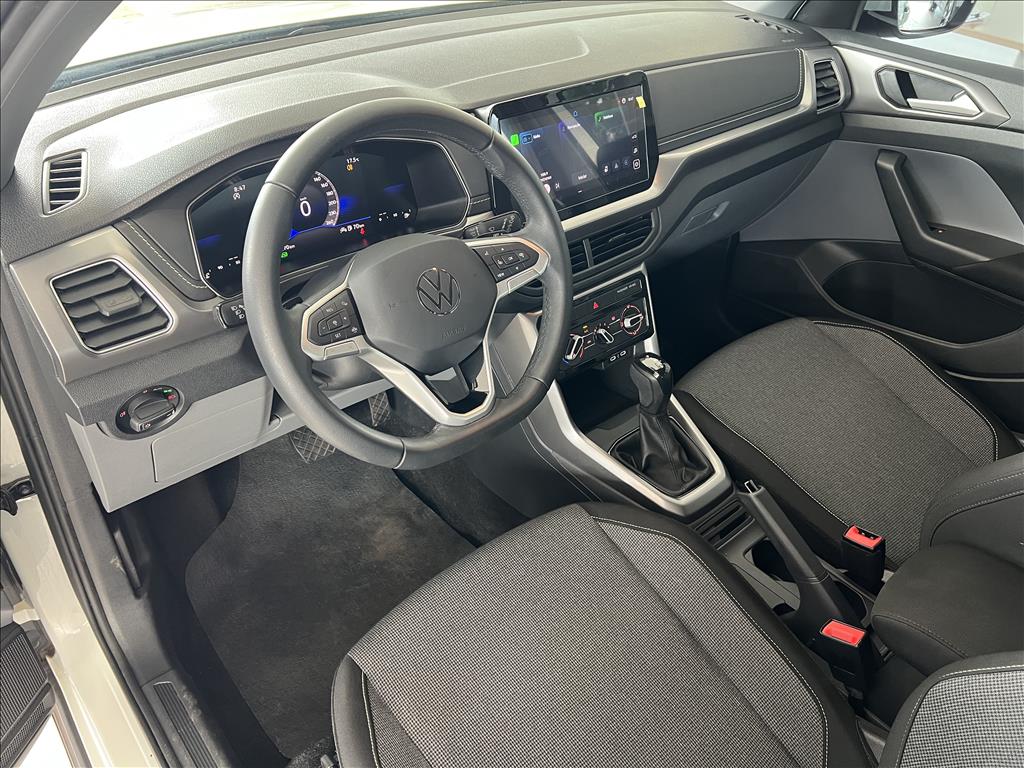 T-CROSS 1.0 200 TSI TOTAL FLEX AUTOMÁTICO12
