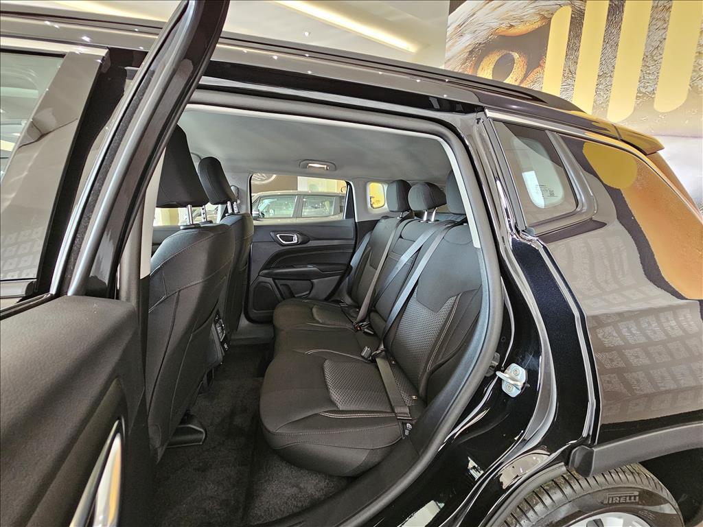 COMPASS 1.3 T270 TURBO FLEX SPORT AT6 COMPASS 1.3 T270 TURBO FLEX SPORT AT6