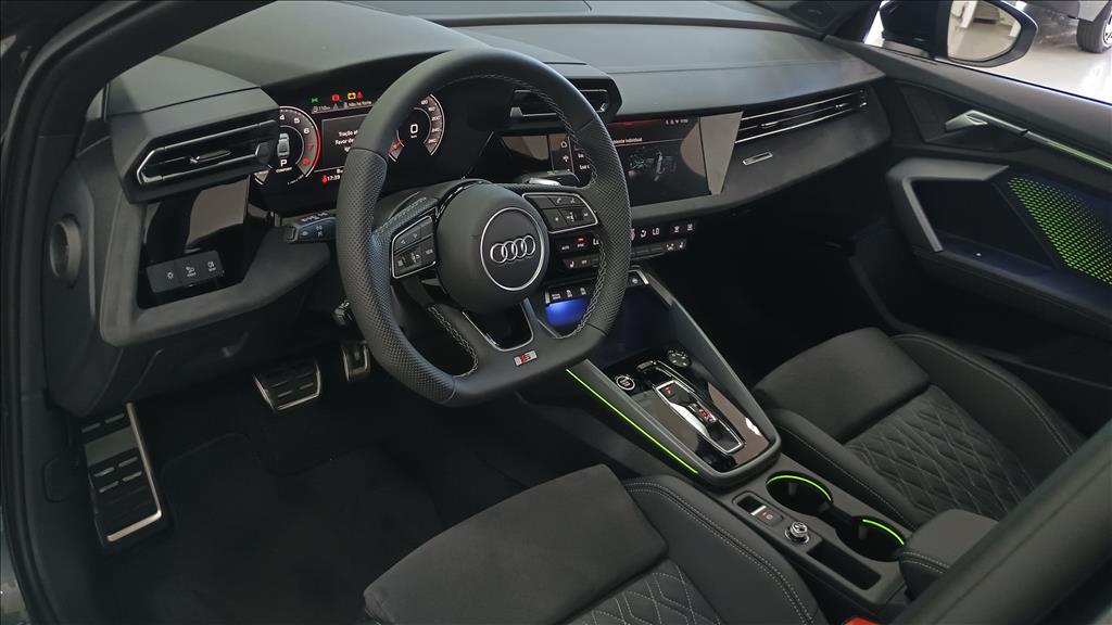 A3 2.0 40 TFSI GASOLINA SEDAN PERFORMANCE BLACK S-TRONIC4