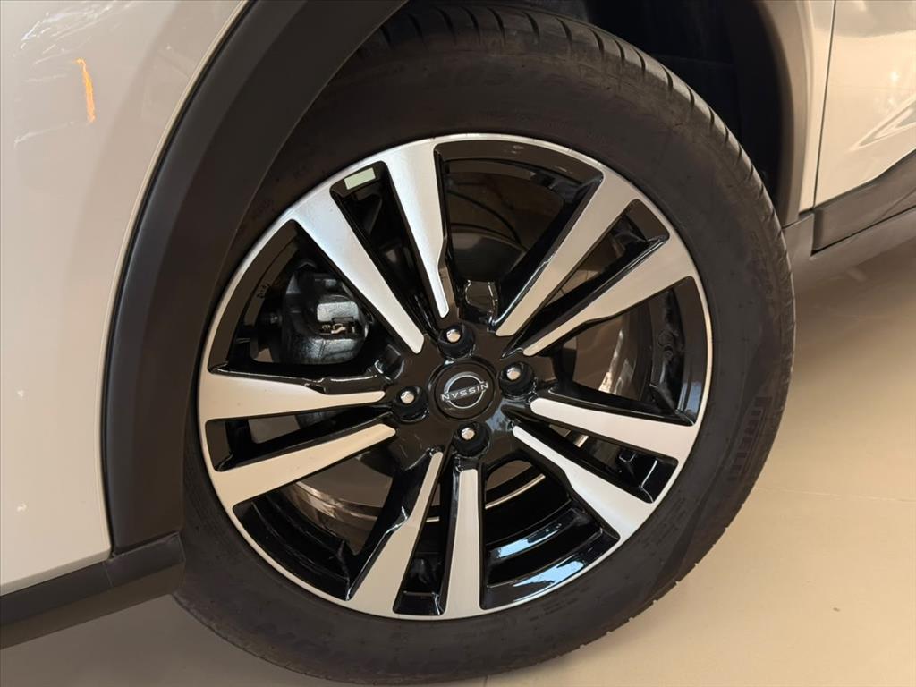 KICKS PLAY 1.6 16V FLEXSTART SENSE XTRONIC13