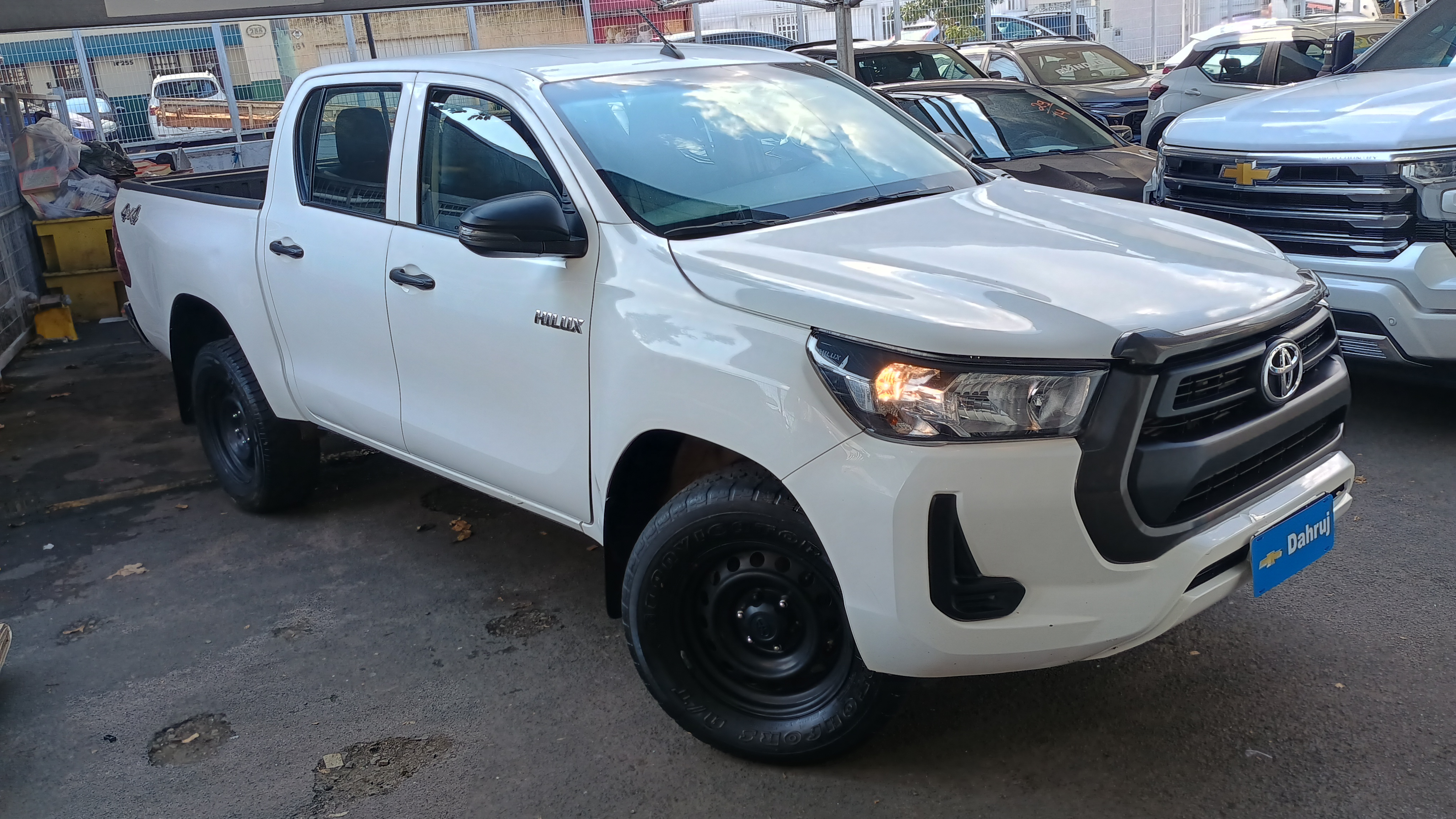 HILUX 2.8 D-4D TURBO DIESEL CHASSI 4X4 MANUAL2