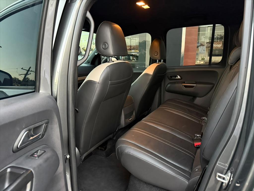Volkswagen-AMAROK-3.0 V6 TDI DIESEL HIGHLINE CD 4MOTION AUTOMÁTICO