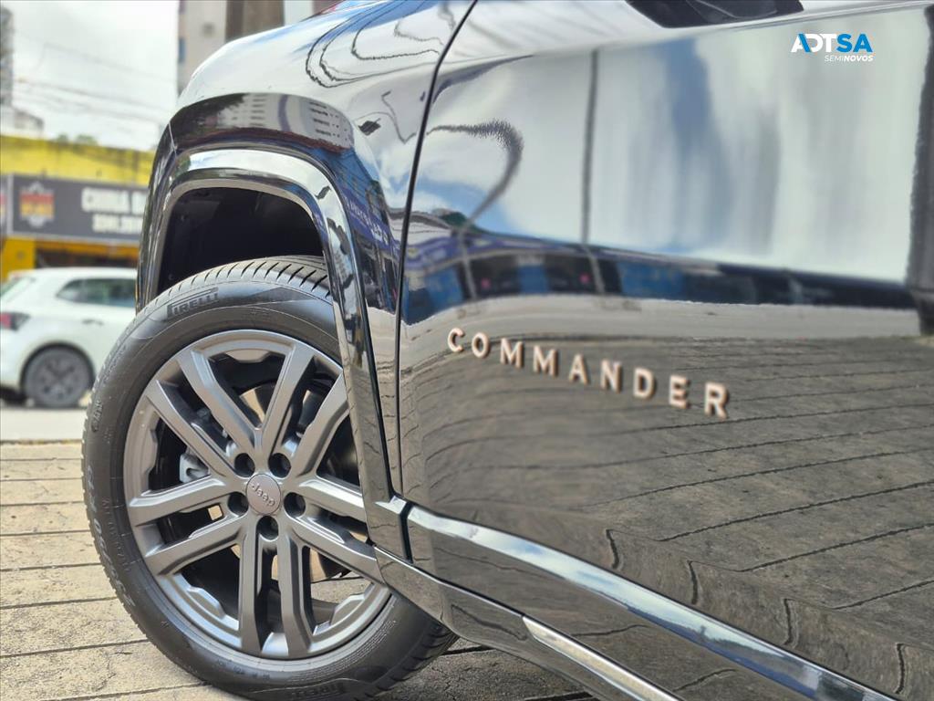 JEEP COMMANDER 2.0 HURRICANE 4 TURBO GASOLINA OVERLAND AT9
