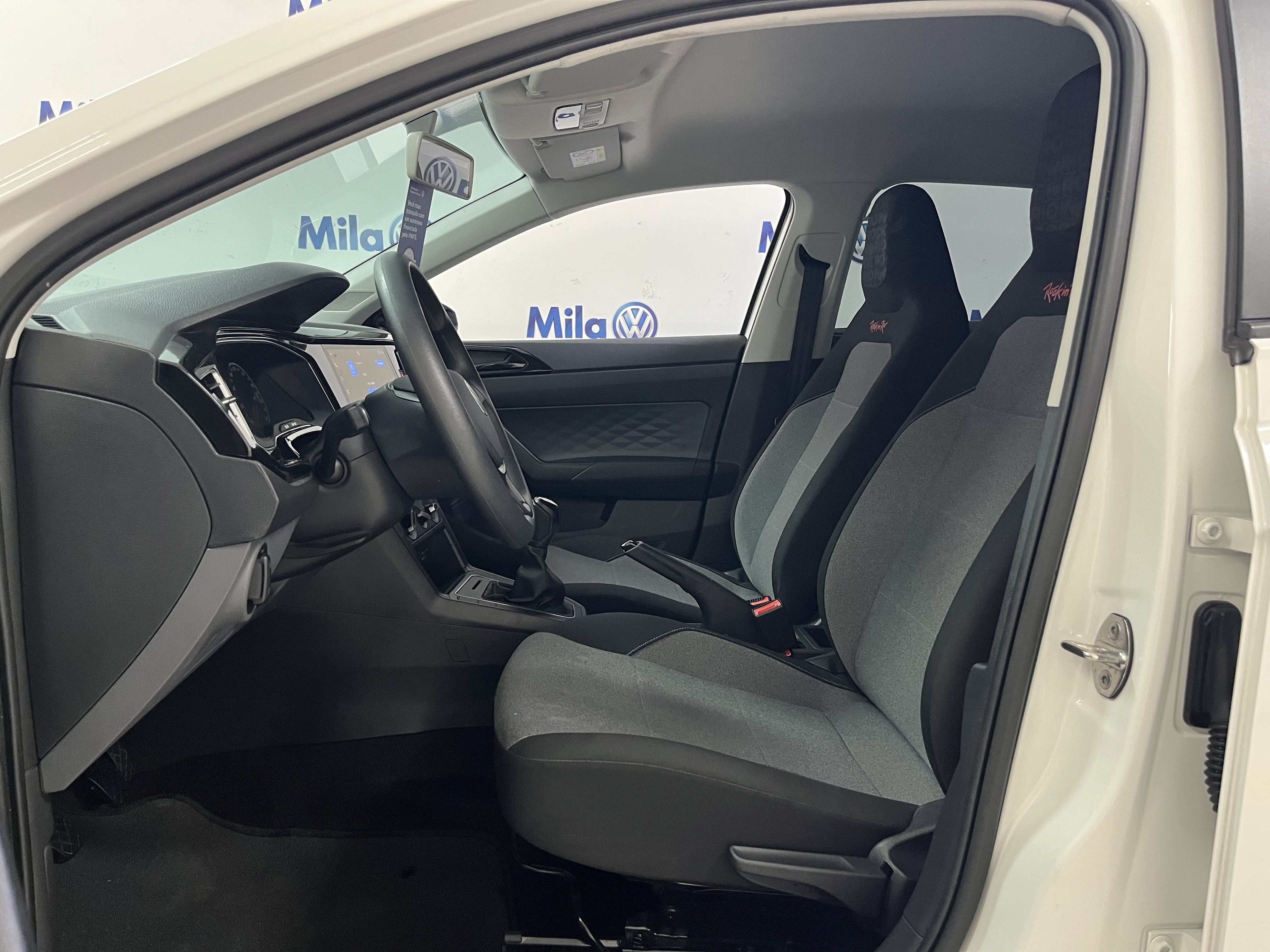 POLO 1.0 MPI ROCK IN RIO MANUAL4
